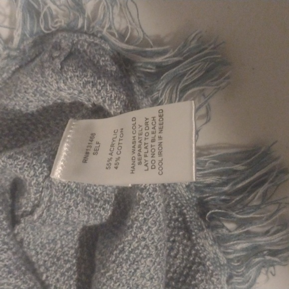 Fate Fringe Knitted Halter Tank size small blue - Picture 6 of 7